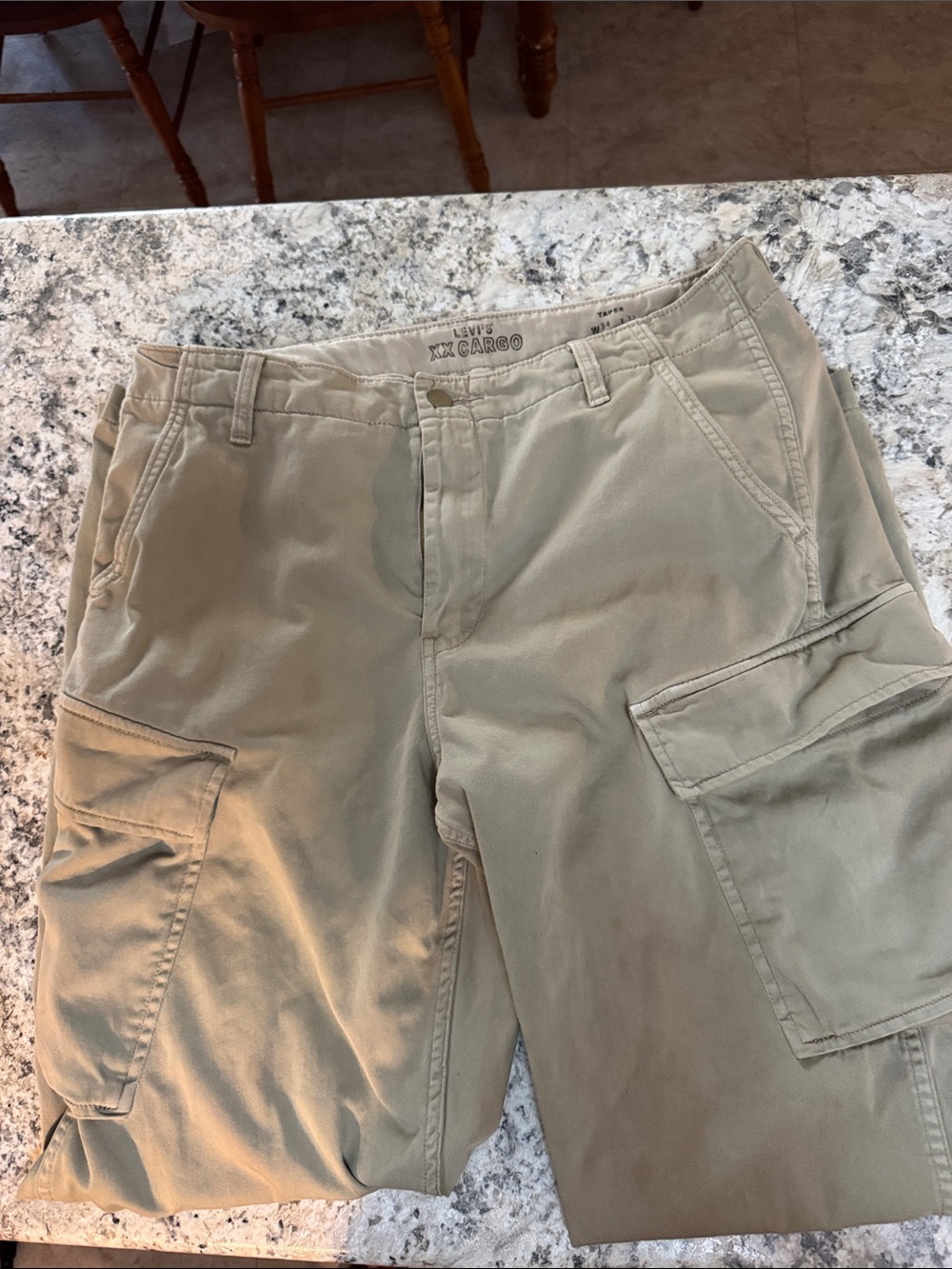 Levi’s Men's Cargo Pants - Khaki